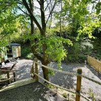 Cosy Shepherds Hut Lyme Regis