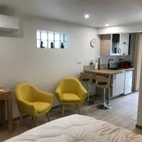 Studio neuf de 24m², Hotel in Brive-la-Gaillarde