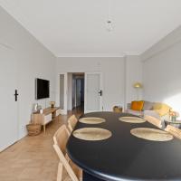 De Meir & Opera Urban Elegance Apt