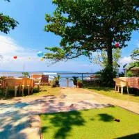 Rene's Resort, hotel i Calape