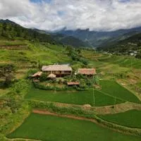 Zoni Home Trạm Tấu, hotel en Cham Ta Lao