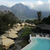 Toteme Glamping and Hot Spring Kintamani, hotel v mestu Kubupenlokan