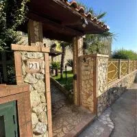 Mary's House – hotel w mieście SantʼEufemia Lamezia