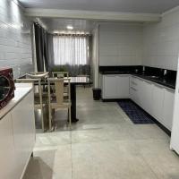 Moradas Desterro, próximo ao aeroporto 01, Hotel in der Nähe vom Flughafen Florianopolis-Hercilio Luz - FLN, Florianópolis