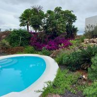 Private villa with pool in Lajares