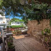 Gite Urbain Mafate Café, khách sạn ở Saint-Denis