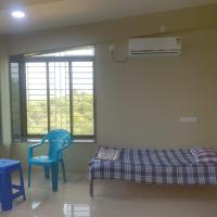 Samarth Homestay, готель біля аеропорту Ratnagiri Airport - RTC, у місті Ратнаґірі