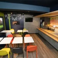 Accueil Hotel Besançon, hotel u gradu Bezanson