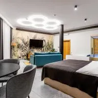Warowna 2 Premium Spa Jacuzzi & Sauna، فندق في بيشتنا