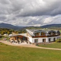 Grund Resort Golf and Ski, hótel í Mladé Buky