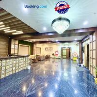 Hotel Janaki Pride, Puri fully-air-conditioned-hotel spacious-room with-lift-and-parking-facility, hotel in Puri