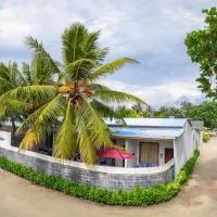 Madi Giri Guest House, hotel a Maalhos
