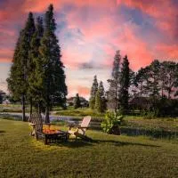 Brandon Central Location 4BR Lake Oasis – hotel w mieście Brandon