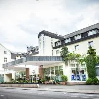 Hotel Deutscher Hof, viešbutis Tryre