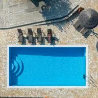 Electra Villas & Apartments، فندق في جايوس