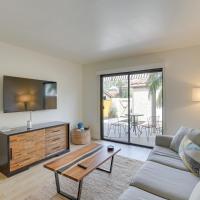 Bright Townhome in Carlsbad 1 Mile to Beach!