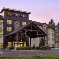 La Quinta Inn & Suites by Wyndham Lake George, hotel i Lake George