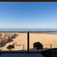 Boutique Rentals- AL MAR Beachfront, Hotel in P&oacute;voa de Varzim