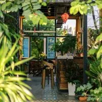 Trại Hoa Vàng Homestay at Tuy Hòa Phú Yên、Ðông Tác (1)にあるTuy Hoa Airport - TBBの周辺ホテル
