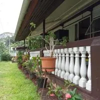 Ravehei smile relais 3 Huahine, Hotel in Haapu