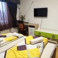 Zimmer in Ein Haus mit Waschmaschine, hotel poblíž Letiště Düsseldorf Mönchengladbach - MGL, Mönchengladbach