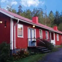 Klaraborg - Rum och kök i Borgvik, hotelli kohteessa Borgvik