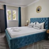 White rezidence II, hotel u gradu Kurtea de Arđeš