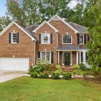 Stunning 5 bedroom/3 bath home in Hope Valley Farm