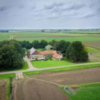 Boerderijcamping de Hinde, hotel em Dronten