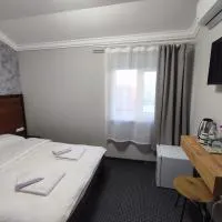 City Club European, hotel v destinaci Černovice