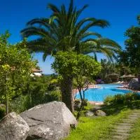 Hotel Cernia Isola Botanica, hotel a SantʼAndrea