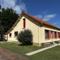 La Briquette: Saint-Julien-sur-Cher şehrinde bir otel