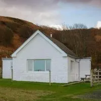 Ormsaig Byre, hotel sa Beach