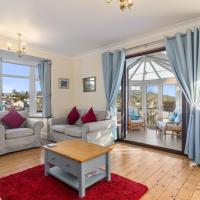Four Oaks - Sea and Harbour Views