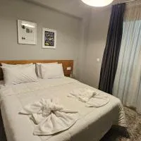 A place 4 U under Acropolis