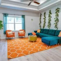 Citrus Cottage: Comfy - Hwy 10 - Peaceful Retreat, hotell i Tallahassee