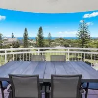 Viesnīca Beachside Resort Kawana Waters pilsētā Buddina
