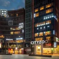 HYGGE Hotel - Chongqing Liangjiang Happiness Plaza & Xingfu Square & GuangdianYuan metro, hotel v destinácii Čchung-čching