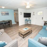 Cresent Beach House by Palmetto Vacation Rentals, hotel dekat Grand Strand Airport - CRE, Myrtle Beach