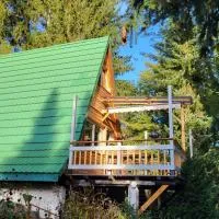Finnhütte zwischen Wald und See, hotel a Biesenthal