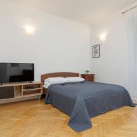 Studio in the Center of Warsaw with Balcony and Separate Kitchen by Renters