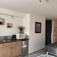 레 제페스에 위치한 호텔 La Meilleraye 2 Chambres privées indépendantes à 5min du Puy du Fou