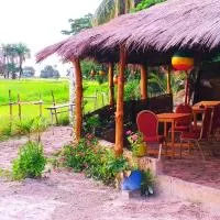 Campement Kaymba Lodge, готель у місті Kachiouane