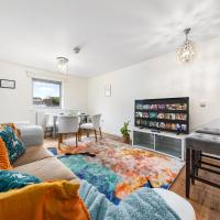 Modern Spacious 1 Bedroom Flat in Camden, hotel a St. John's Wood, Londres