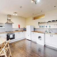 Charming 1BD flat with a private garden in Leyton