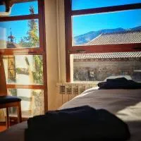 La Villa, hotel din Canales de la Sierra