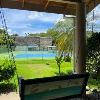 Hidden Paradise Tennis and Pickleball Getaway, hotel sa Esperanza