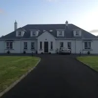 Anvil House, hotelli kohteessa Achill Sound