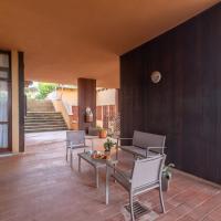 Secret Garden House - Happy Rentals, hotel in Marina di Portisco