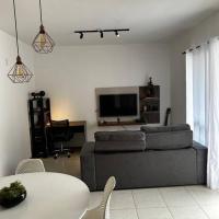 Ver&atilde;o na Praia Brava 100 mts Mar, Hotel in Itaja&iacute;